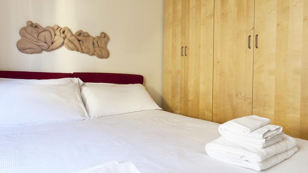 Italianway-Fiori Chiari Apartment Milan Luaran gambar