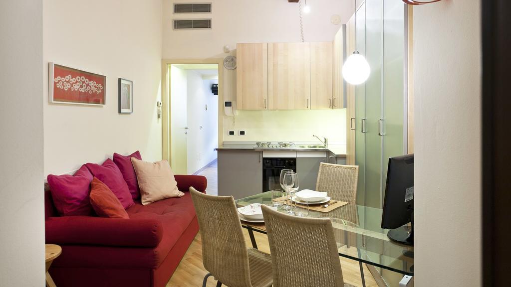 Italianway-Fiori Chiari Apartment Milan Luaran gambar