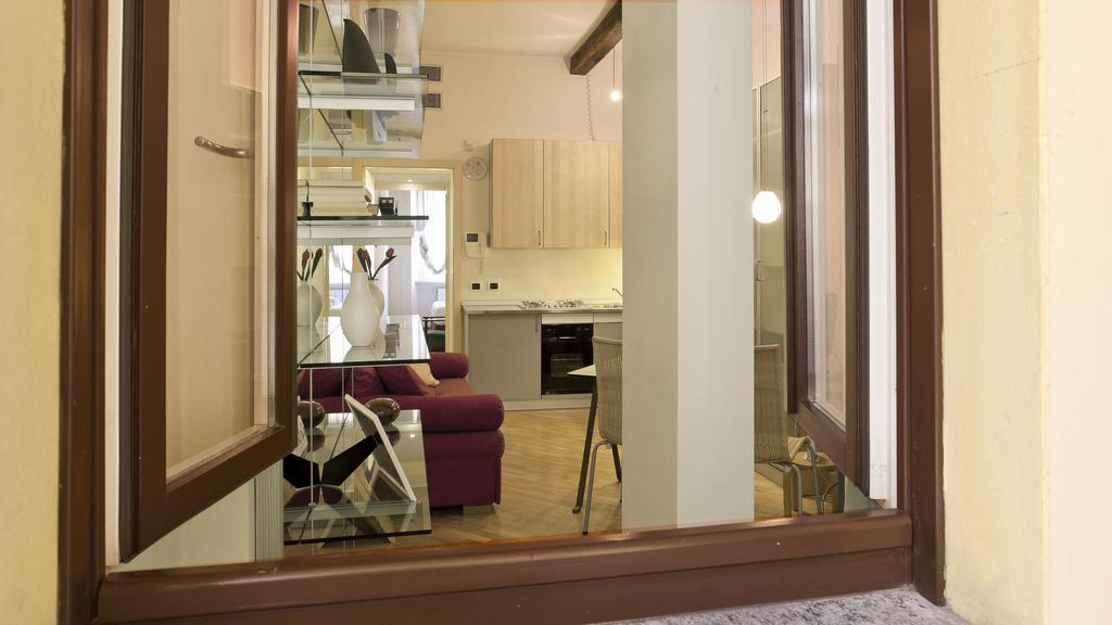 Italianway-Fiori Chiari Apartment Milan Luaran gambar